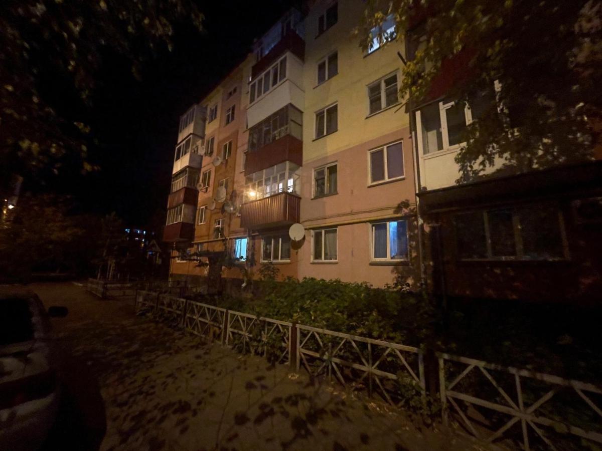 1-комн. квартира целиком Интернациональная 32 с гостиничным сервисом Петропавловск Экстерьер фото